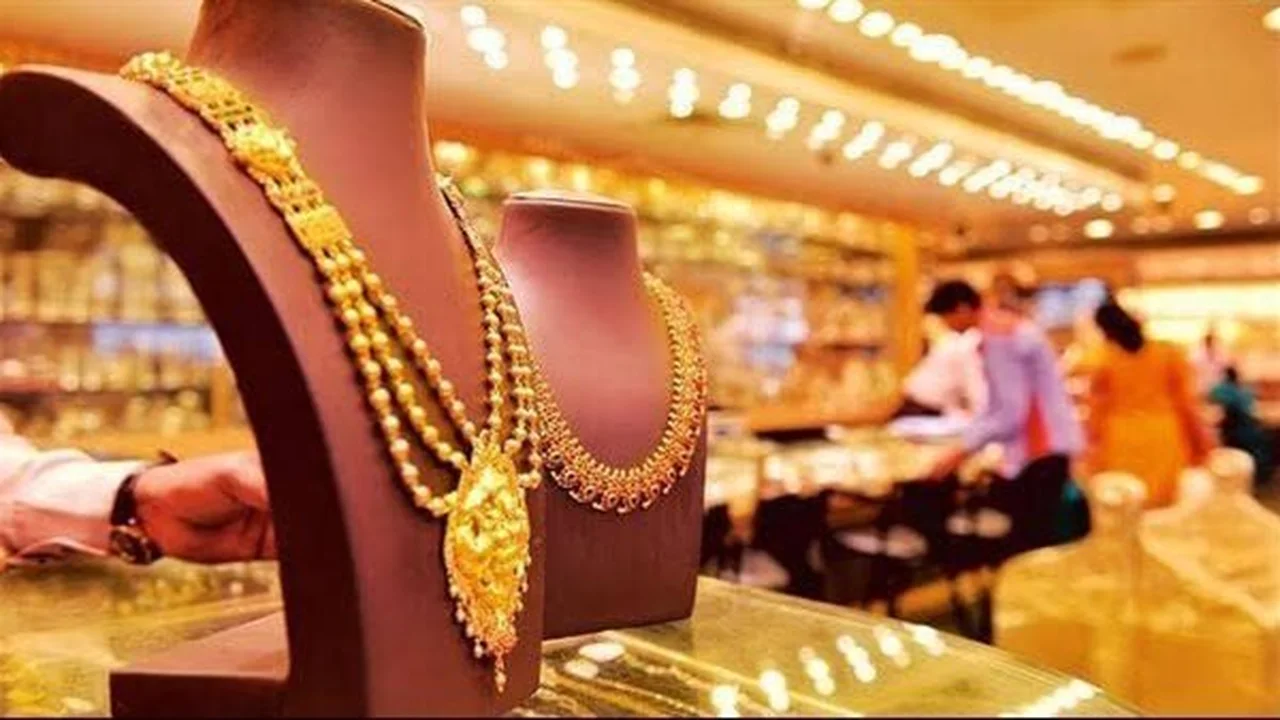 ما هو مستوى تغير أسعار الذهب في السعودية يوم 17 مارس؟